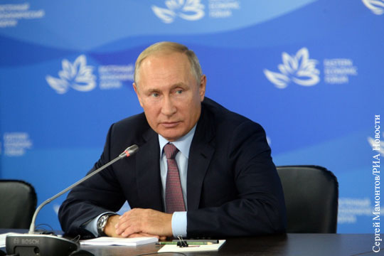 Путин пообещал регулярные авиарейсы из Китая в Сочи и Казань