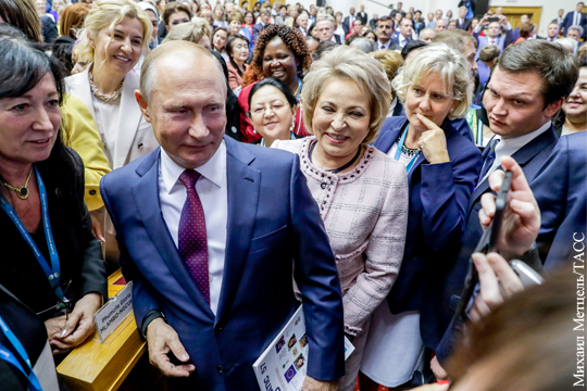 Путин высказался о проблеме гендерного неравенства