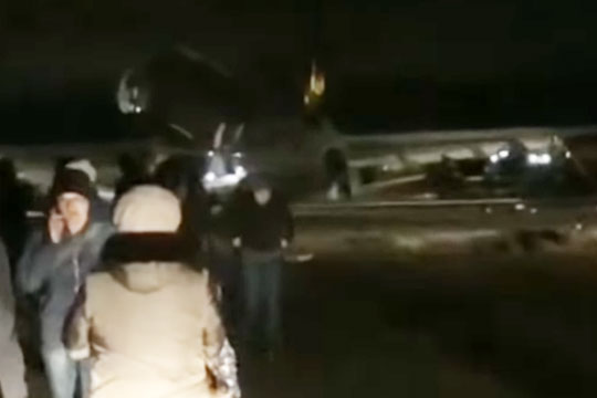 Опубликовано видео неудачной посадки SSJ-100 в Якутске