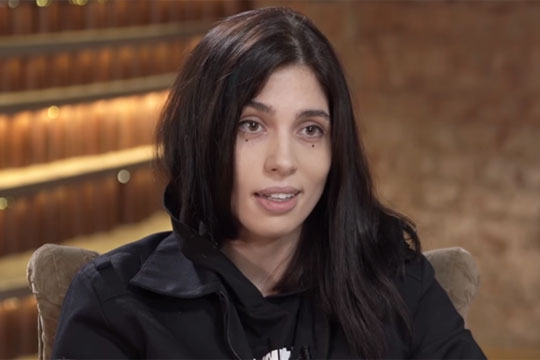 Участница Pussy Riot рассказала о сексуальных отношениях с девушками