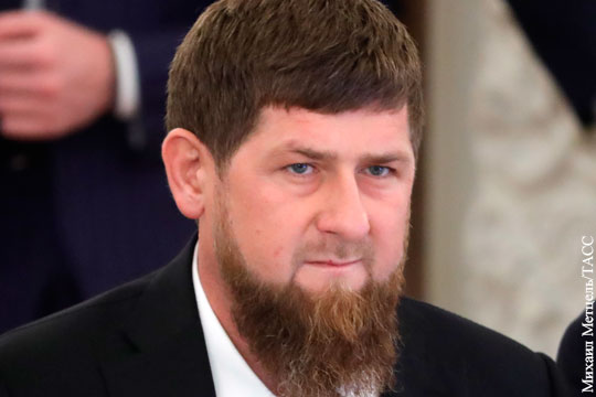 Кадыров пригрозил бросившему банку в пассажира автобуса чеченцу