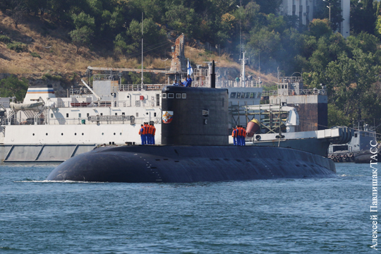 Российская подлодка спряталась на дне Черного моря