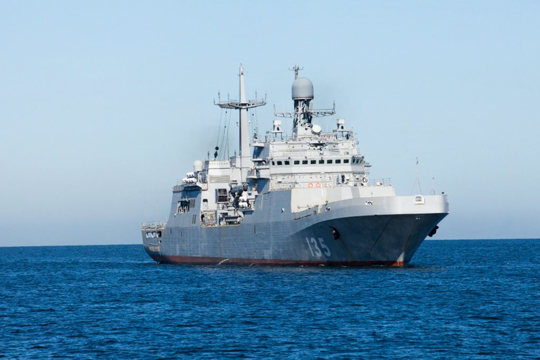 Названы сроки прибытия БДК «Иван Грен» на Северный флот