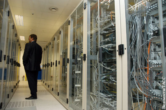 Ростех заявил о начале производства устойчивых к кибератакам серверов