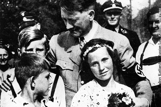ЦРУ рассекретило гомосексуализм Гитлера