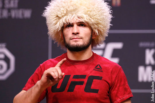 Нурмагомедов остался в UFC