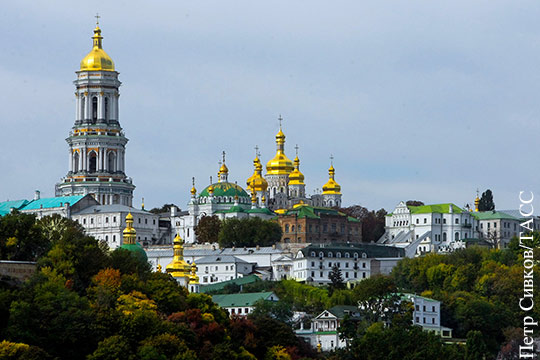 На Украине заявили о принадлежности Киево-Печерской лавры УПЦ КП