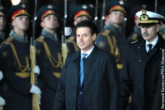 Премьер Италии Конте впервые прибыл в Россию