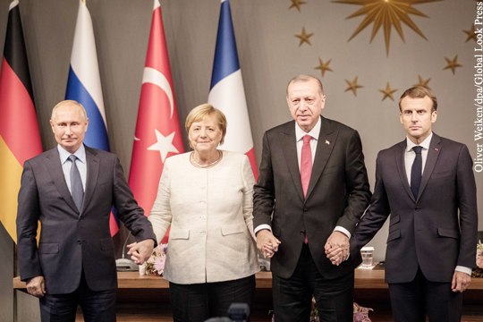 Меркель раскритиковали за «излишнее дружелюбие» к Путину и Эрдогану