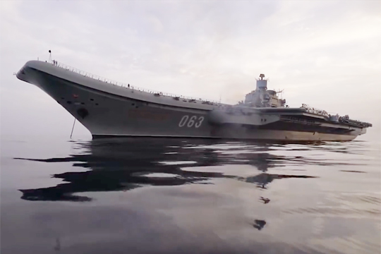 В Мурманске частично затонул плавдок с «Адмиралом Кузнецовым»
