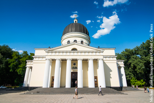 Молдавская церковь решила остаться частью РПЦ