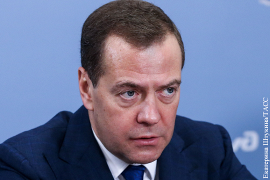 Медведев выступил за либерализацию мировой экономики