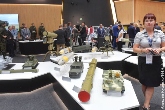 Россия заключила три оружейных контракта с Китаем