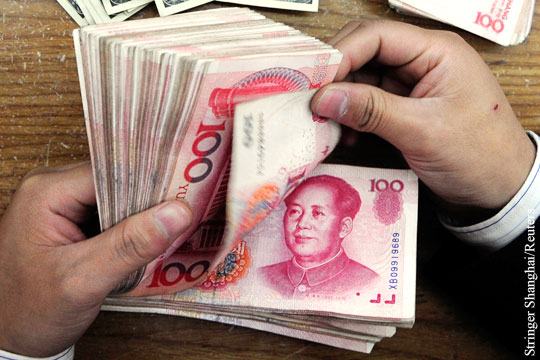 Назван срок отказа от доллара в расчетах между Россией и Китаем