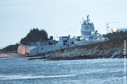 Как норвежский фрегат «потопил» самые масштабные учения НАТО на Севере