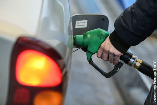 Нефтяникам стало выгоднее продавать бензин в России