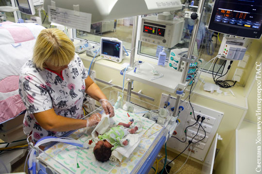 Новорожденный умер из-за запрета главврача давать дорогое лекарство в Калининграде