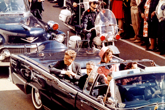 Почему главная версия убийства Кеннеди вызывает сомнения