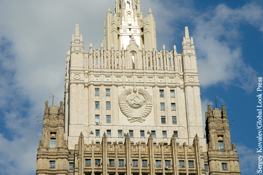 Москва призвала Токио объяснить свою трактовку декларации 1956 года