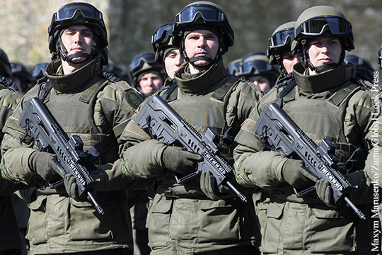 На Украине ввели военное положение