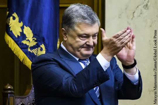Украина оказалась под властью хунты и «нового фюрера»