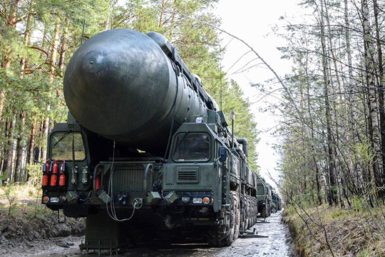 США собрались увязать продление ДСНВ с сокращением ядерного арсенала России
