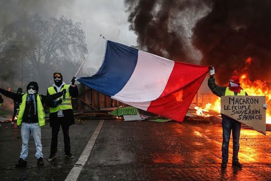 Поставлен рекорд по задержаниям демонстрантов в Париже