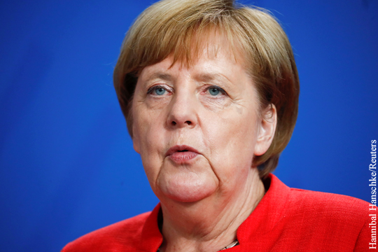 Меркель попросила Путина освободить задержанных украинских моряков