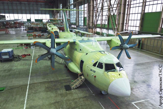 В «Ильюшине» высмеяли сравнение Ил-112В с Ан-140