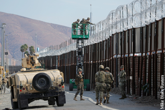 Трампу выделили деньги на стену на границе с Мексикой