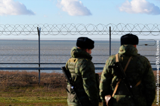 Украинцы оценили забор на границе с Крымом