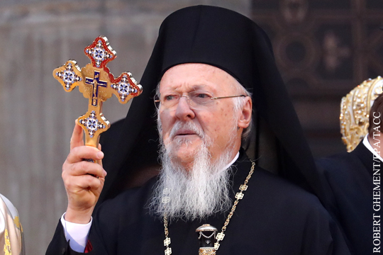 Константинопольский патриарх подписал томос для украинской «новой церкви»