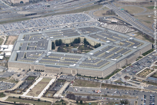 Пентагон опроверг начало переброски американских военных из Сирии
