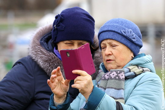 Доля пользователей мобильного интернета в России за год удвоилась