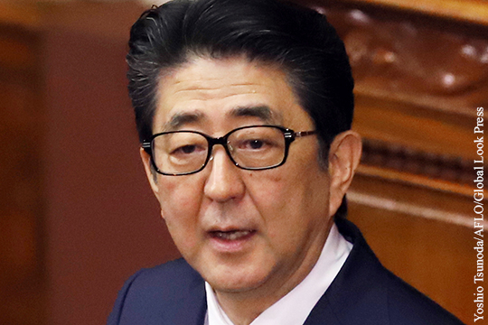 Абэ объяснил, почему Япония не претендует на Курилы