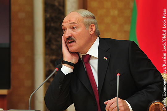 Лукашенко понял причину упадка белорусской семьи