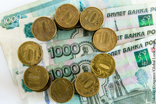 Рубль слегка вырос на решении ЦБ по ключевой ставке