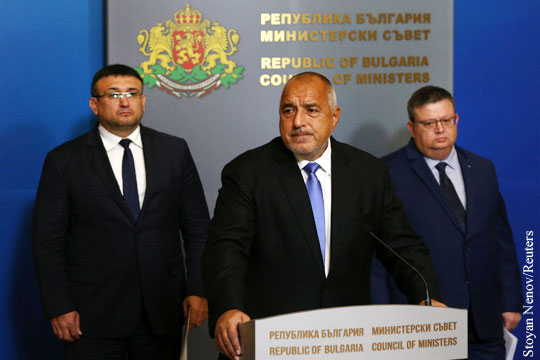 Власти Болгарии заявили о трех визитах в страну третьего «отравителя» Скрипалей