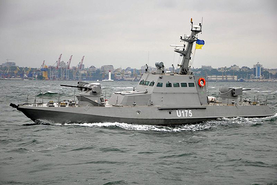 Адмирал Комоедов: Если на украинских катерах будут морские пехотинцы – ничего, попрыгают в воду