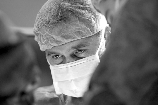 Российские хирурги смогут спасать сотни нерожденных детей