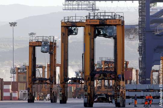 Италия против воли США готова открыть порты китайским инвесторам