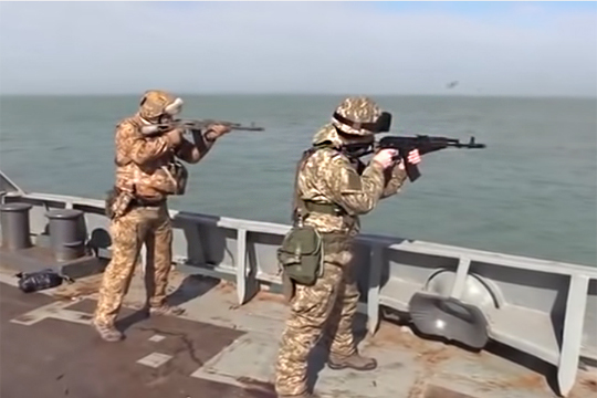 В Сети высмеяли учения украинских моряков в Азовском море