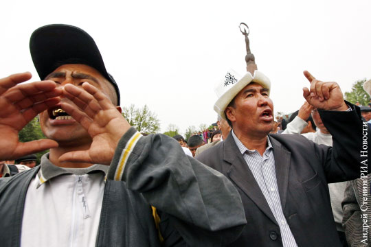 Между жителями Киргизии и Таджикистана произошел пограничный конфликт