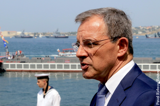 Французский политик сказал, чем Крым лучше Парижа