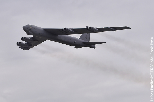Эксперт: B-52 отрабатывал удар по России