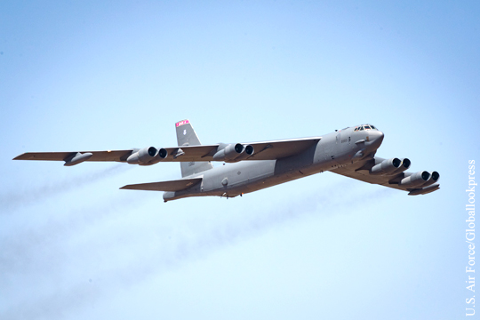 В Кремле отреагировали на переброску американских B-52 к границам России