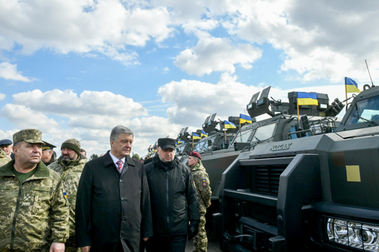 Порошенко пригрозил «врагам» Украины смертоносным оружием
