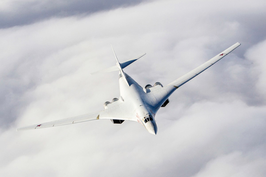 «Перехваченные» британцами Ту-160 охранялись российскими истребителями