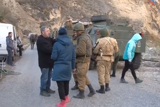 Режиссер убегает партизанскими тропами от ветеранов Афгана