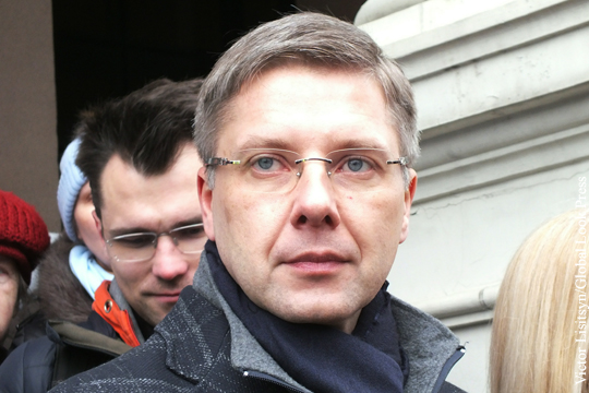 Власти Латвии обвинили экс-мэра Риги Ушакова в крупной растрате